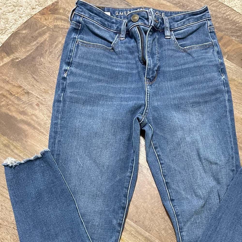 American Eagle The Dream Jean super high rise skinny jeans 
Size - 2